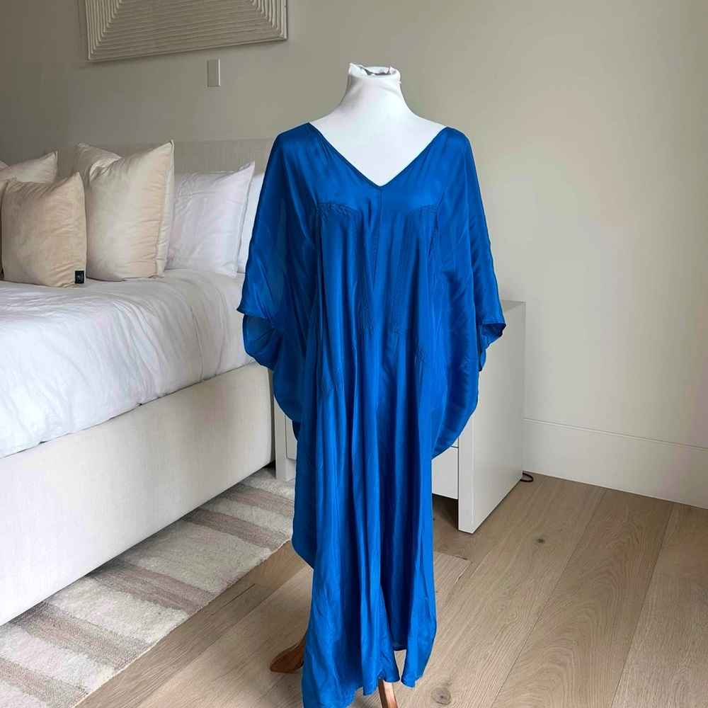 Lilka Elegant Blue Dress